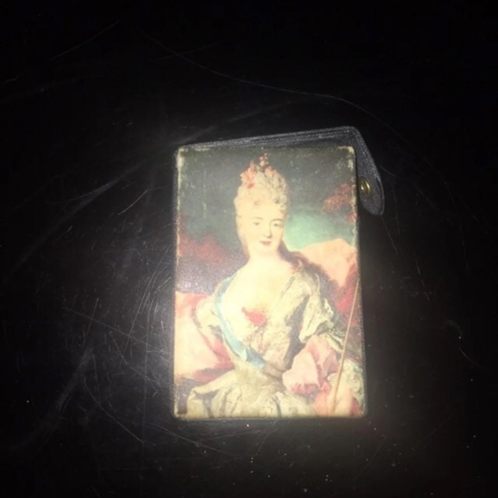 Vintage (READ DESC)